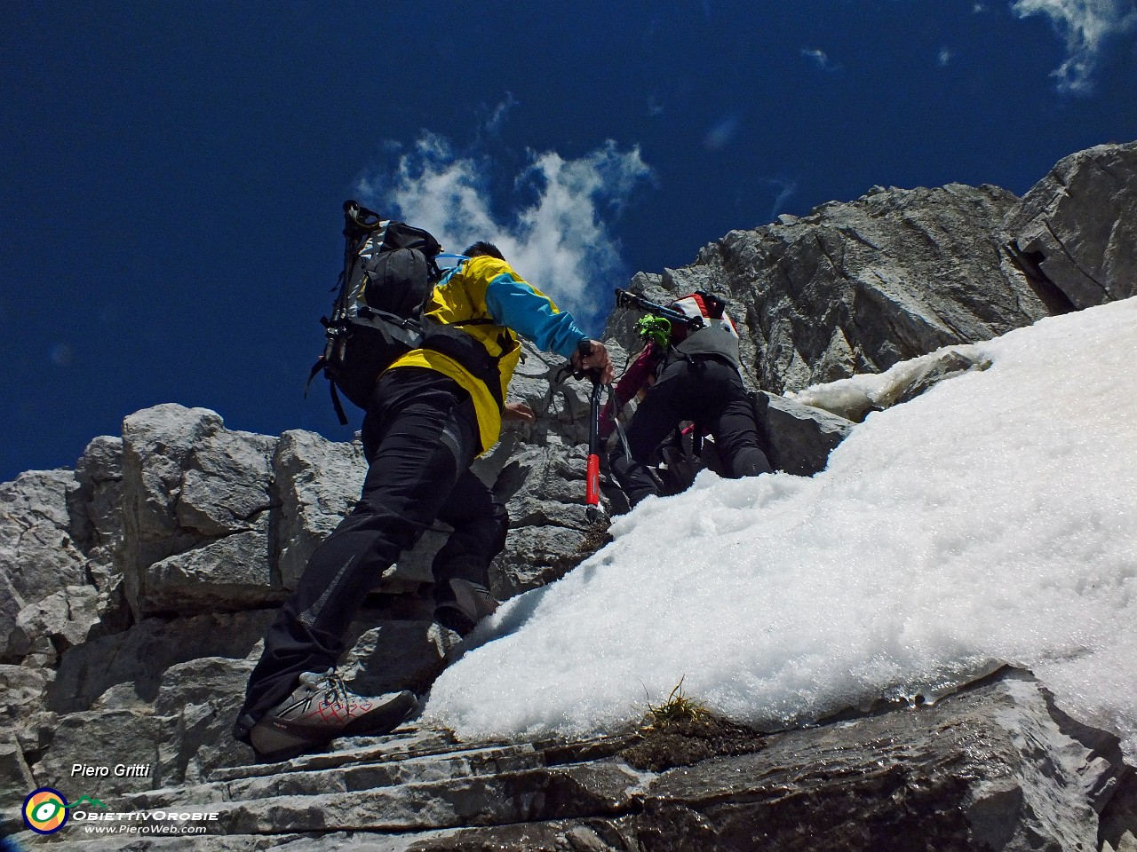 44 ed ora su per toste roccette....JPG